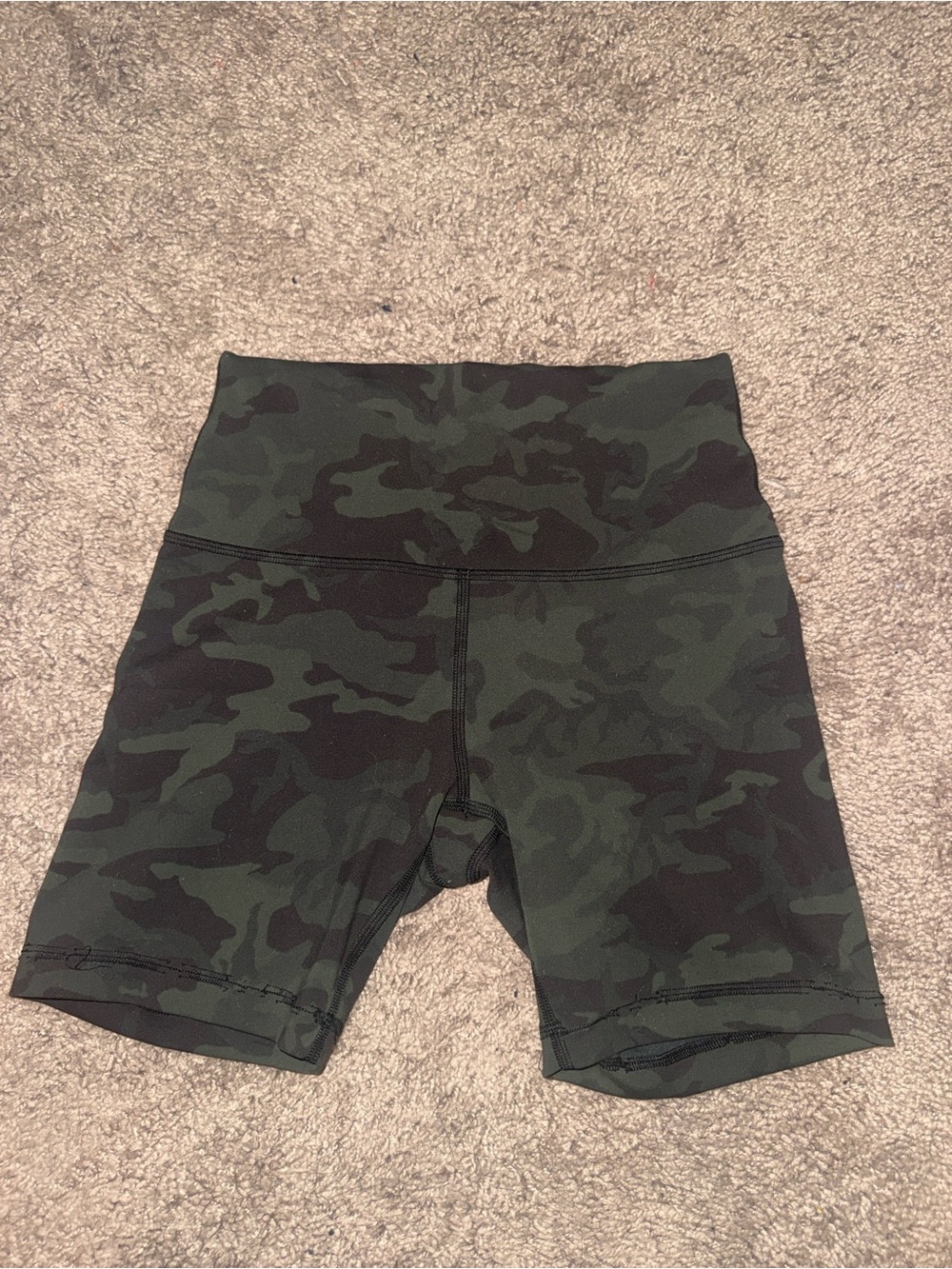Lululemon Align- High Rise 6” Camo Bike Shorts